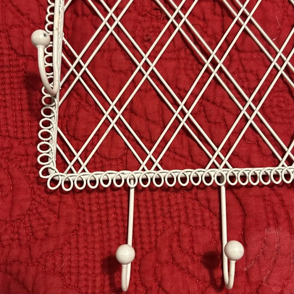 Jewelry holder
